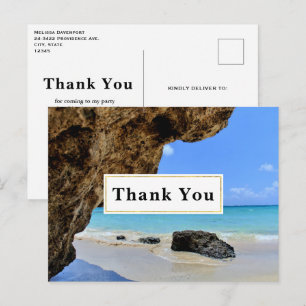 Carte Postale Côte de plage tropicale avec un gros rocher Merci