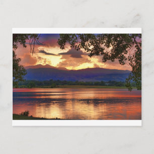 Carte Postale Coucher de soleil sur le lac Burning