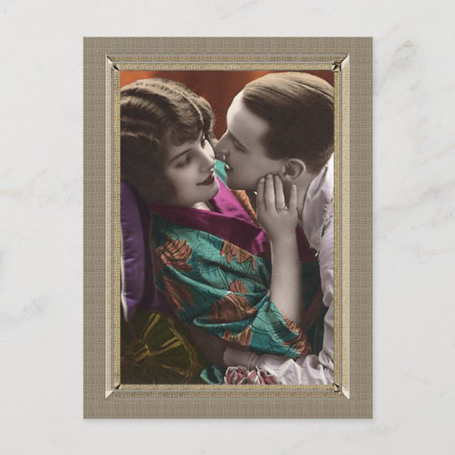 Carte Postale Couple romantique - une femme touche (Devant)