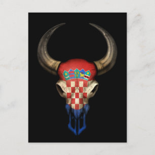 Carte Postale Crâne de taureau drapeau croate sur fond noir