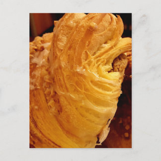 Carte Postale Croissant d'amande