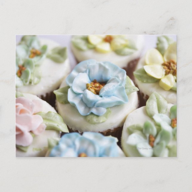 Carte Postale cupcakes avec glaçage aux fleurs (Devant)