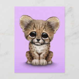 Carte Postale Cute Baby Cheetah Cub sur Purple