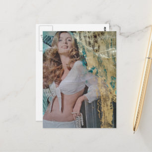 Carte Postale Dame rétro avec perles Collage multimédia