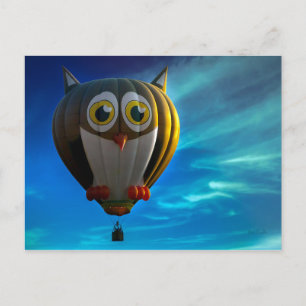 Carte postale de ballon à air chaud de hibou