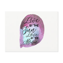 Carte postale de Boho vivante à côté de l'amour de