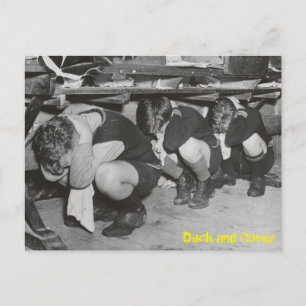 Carte postale de Duck and Cover