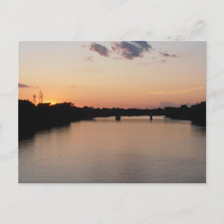 Carte postale de la rivière Rouge à Sunset
