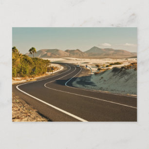 Carte postale de la route du désert de Corralejo