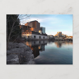 Carte Postale De l'ancien au nouveau - Bâtiments riverains Hull