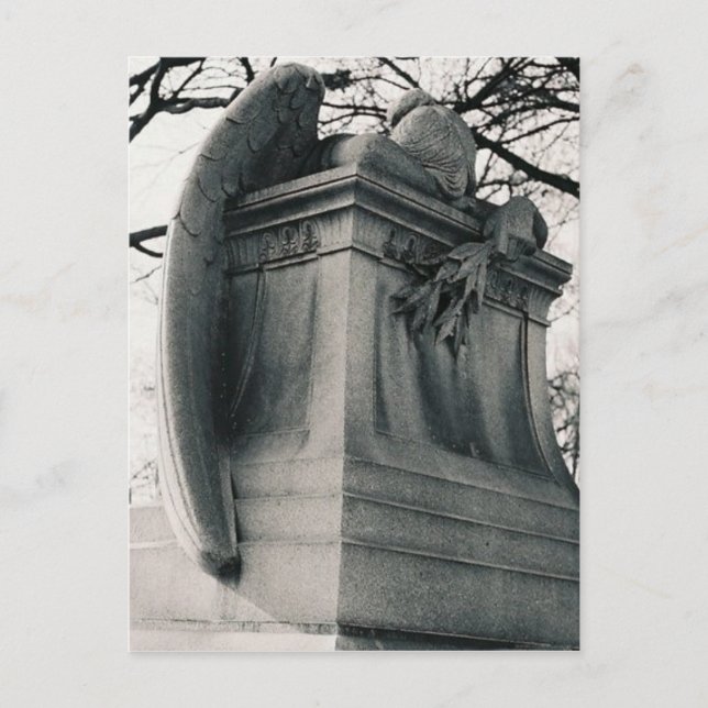 carte postale de l'ange en pleurs (Devant)