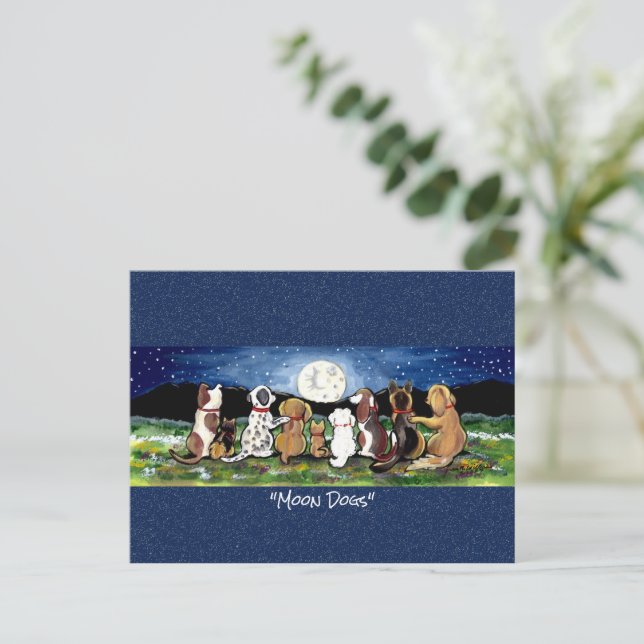 Carte postale de l'Aquarelle Whimsical Dog in the  (Debout devant)