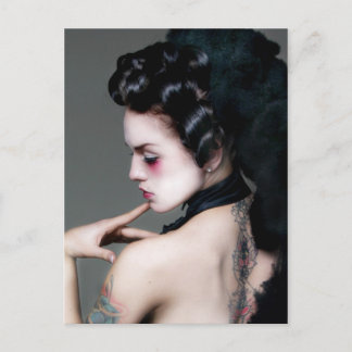 Carte postale de Mademoiselle Tarah Lee