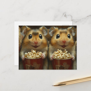 Carte Postale De mignons hamsters bruns avec du pop-corn