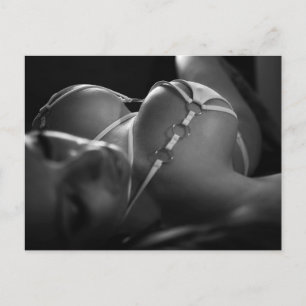 carte postale de modèle lingerie