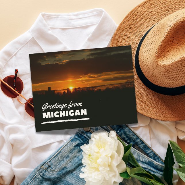Carte postale de salutations du Michigan (Greetings From Michigan Postcard)