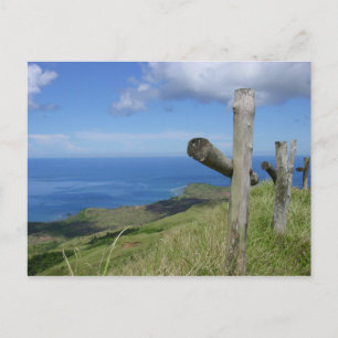 Carte Postale Des croix surplombent l'île du Pacifique Sud de Gu