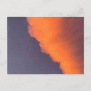 Carte Postale Des nuages magiques et rêvés dans des couleurs rêv