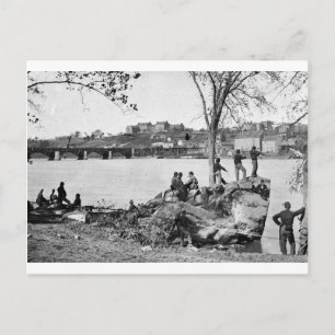 Carte Postale Des soldats de l'Union gardent la rivière Potomac 