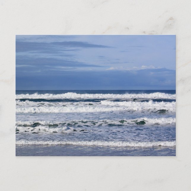 Carte postale des vagues puissantes de l'océan Pac (Devant)