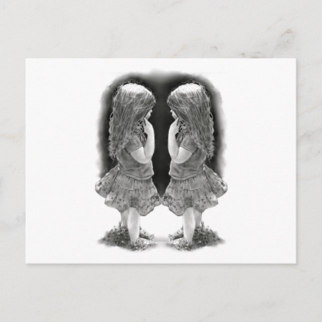 Carte Postale Dessin au crayon de deux petites filles face à fac (Devant)