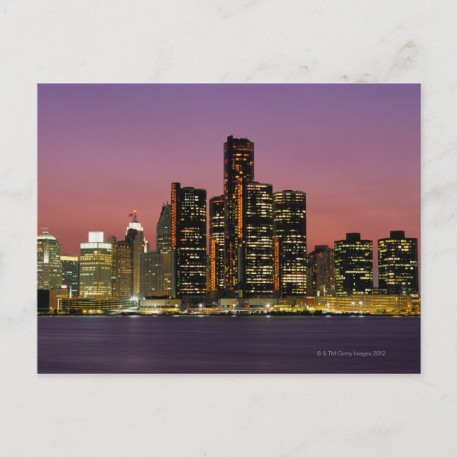 Carte Postale Detroit, Michigan Skyline à la nuit (Devant)