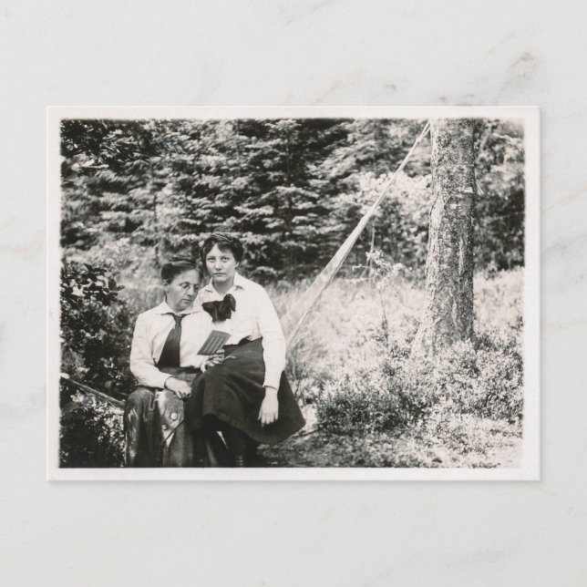 Carte Postale Deux femmes (Devant)