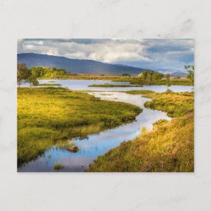 Carte postale du paysage écossais des Highlands