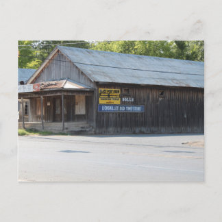 Carte postale d'une vieille boutique abandonnée