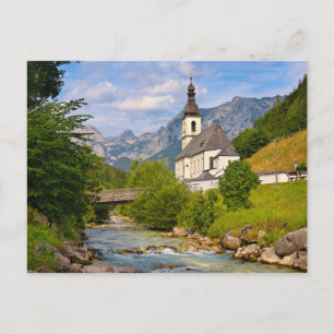Carte Postale Église de montagne avec paysage de ruisseau