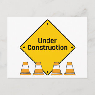 Carte Postale En construction avec des cônes