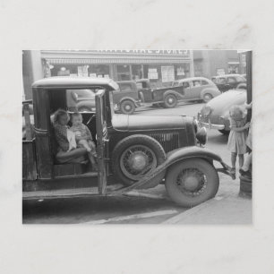 Carte Postale Enfants de la ferme visitant la ville, 1941