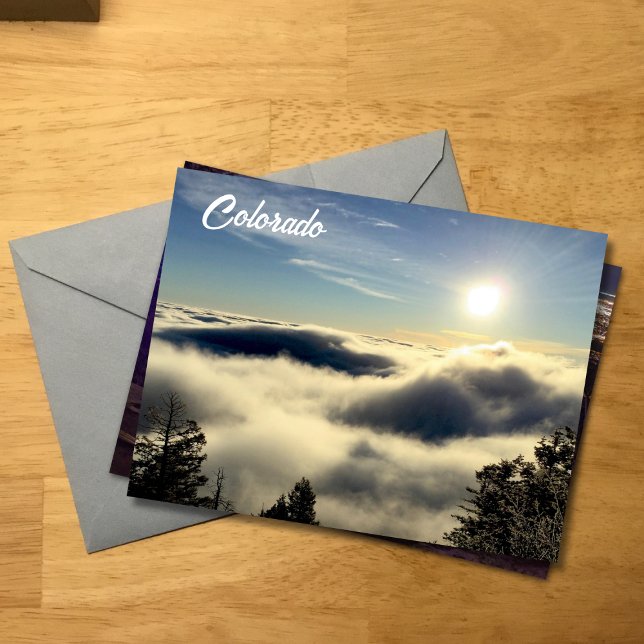 Carte Postale Envoyez à quelqu'un une vue au-dessus des nuages d (Créateur téléchargé)