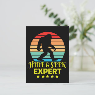 Carte Postale Expert de cache-cache Bigfoot drôle