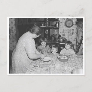 Carte Postale Fabrication de tarte avec enfants photo vintage 19
