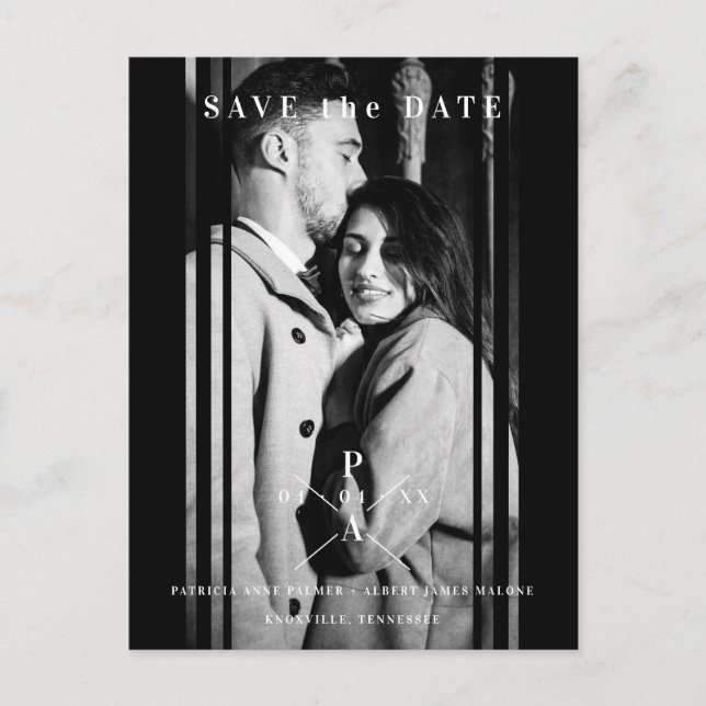 Carte Postale Faire-part Couple de mariés fiancés photo B & N élégante (Devant)