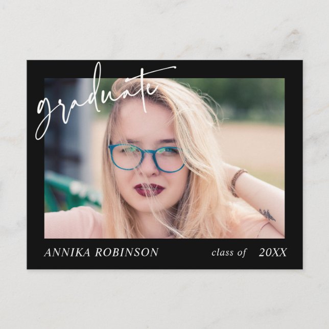 Carte Postale Faire-part de graduation de script moderne sur noi (Devant)
