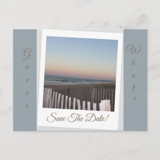 Carte Postale Faire-part Devinez quoi ? Réservez la date