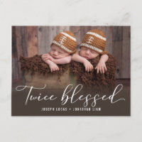 Photo de naissance jumelle deux fois bénie