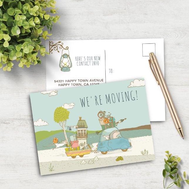 Carte Postale Faire-part Très Amusant Nous Avons Déménagé | Nouveau (Cute Fun We Are Moving | New Home Announcement Postcard)