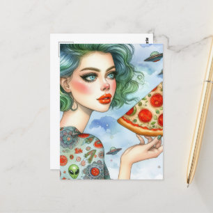 Carte Postale Femme avec une grande tranche de pizza et ovnis
