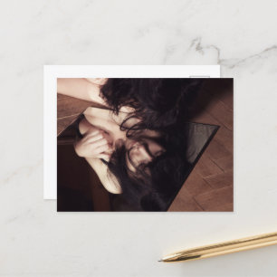 Carte Postale Femme et miroir
