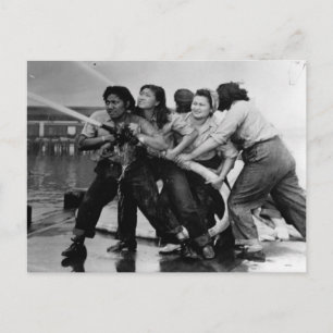 Carte postale Femmes 2ème guerre mondiale en front