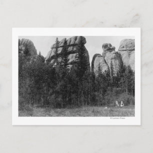 Carte Postale Femmes devant le lac Harney Peaks Photo