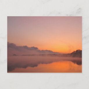 Carte Postale Feu de tempête à venir, lever de soleil orange au 
