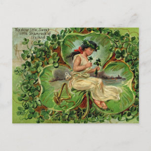 Carte Postale Fille avec harpe et shamrocks