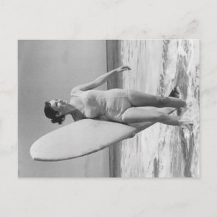 Carte Postale Fille Surf vintage