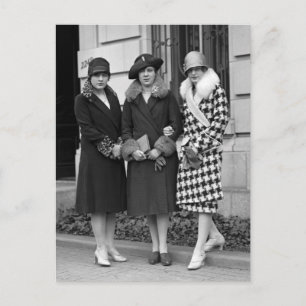 Carte Postale Flapper Girls, Cloche Casquettes 1920