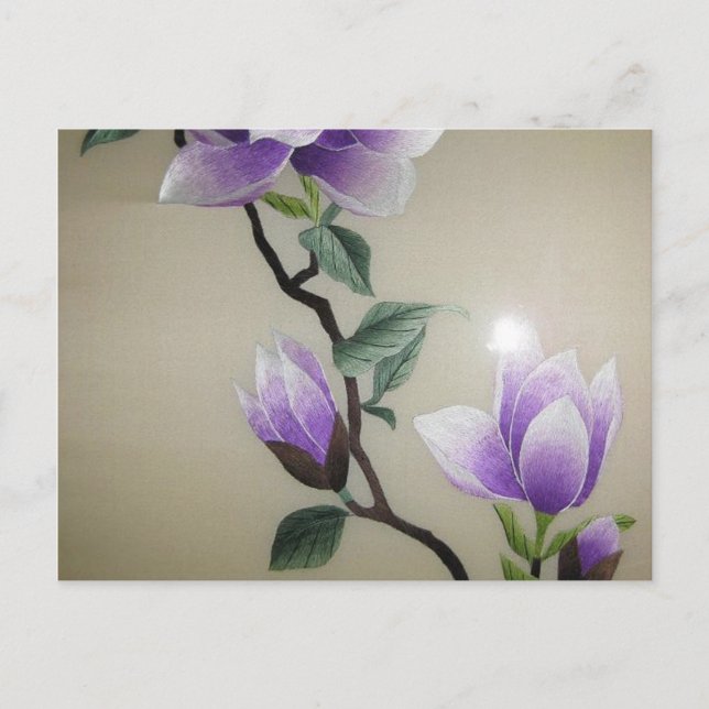 Carte Postale Fleur de magnolia violet de broderie zen (Devant)
