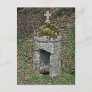Carte Postale Fontaine ancienne en pierre